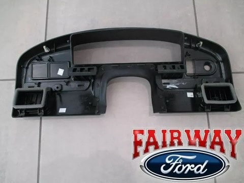 17 thru 25 Super Duty OEM Ford Dually DRW Center Rear Red Marker Lamp NEW