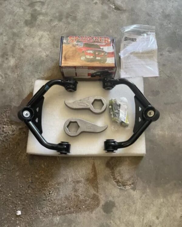 2011-2019 Chevy GMC 2500 3500 Skyjacker 2-3 Inch Level Kit - Image 3