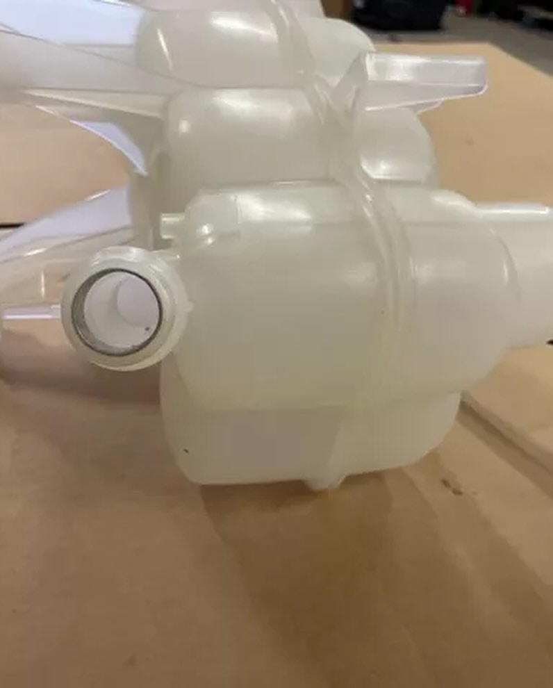 2020-2022 Ford F250 6.2L Coolant Recovery Bottle (Standard Duty) Lc348A080Da