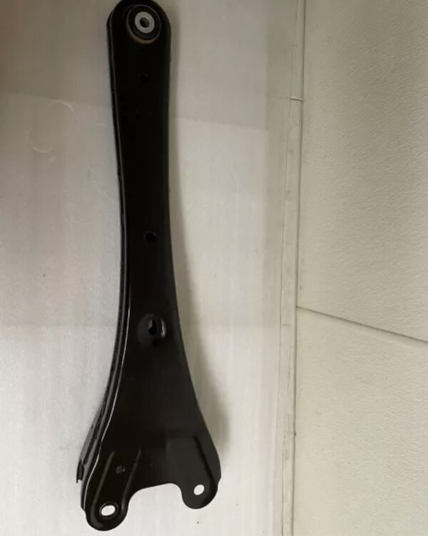 2017 Front Suspension Left Radius Control Arm 4x4 OEM Ford F250 SD