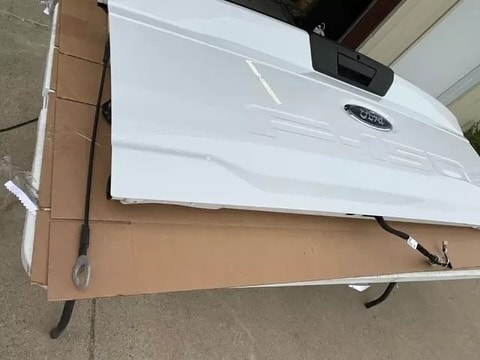 2021 2022 Ford F150 Oem Tailgate New Take-Off (Nto) Camera Ready…white.