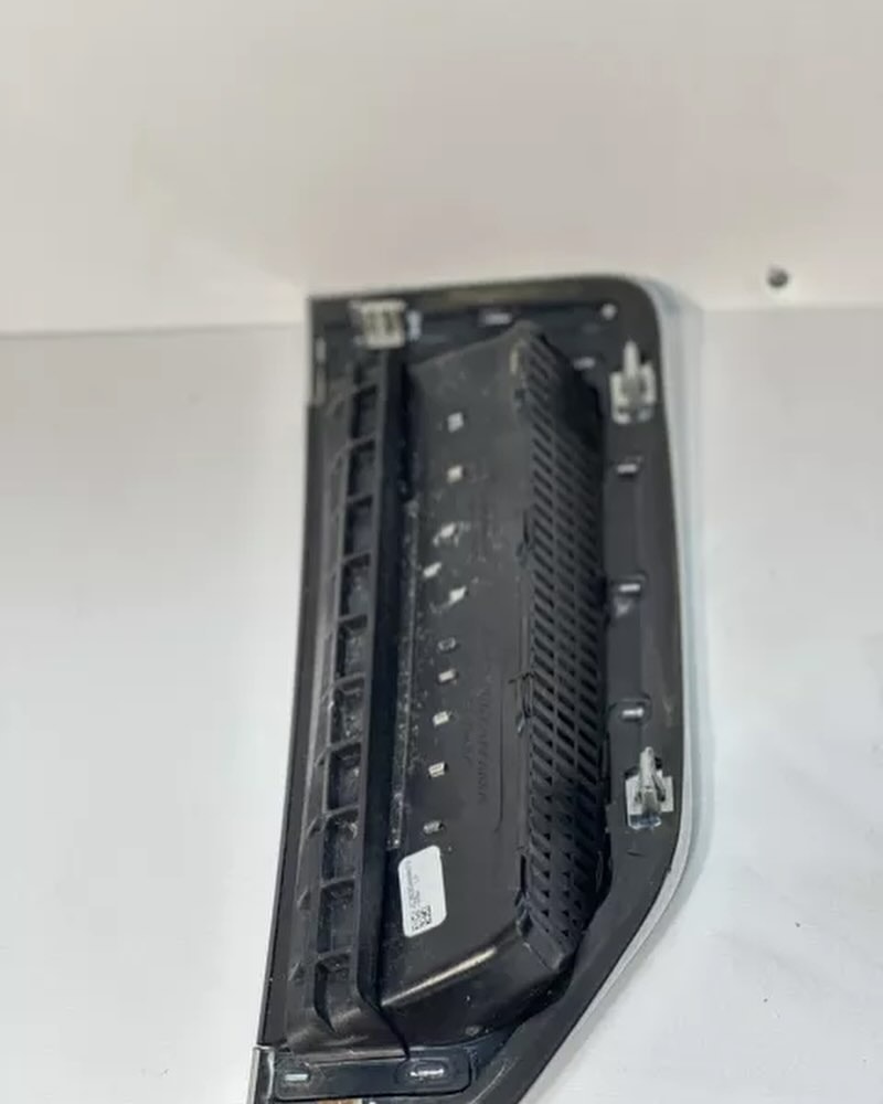 2017 18 19 20 21 Ford F350 Limited Driver Left Fender Badge Oem